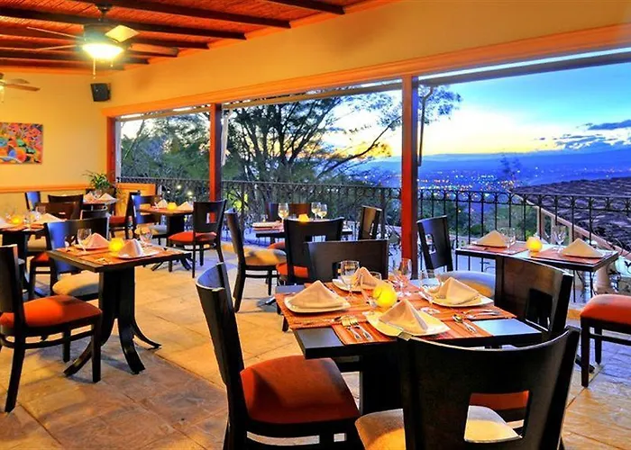 Hotel Ringle Guachipelin